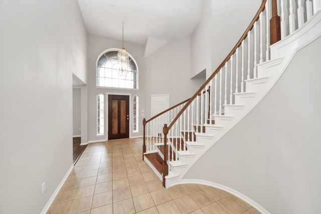 1611 Barton Creek Trail, Katy, TX 77450