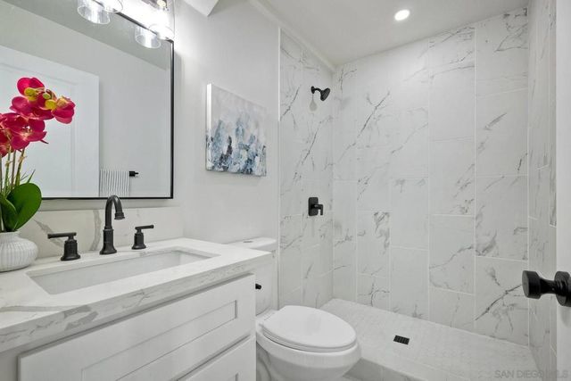 560 11th St, Imperial Beach, CA 91932