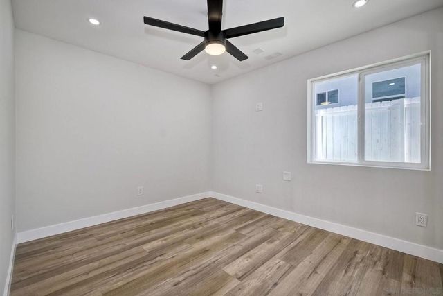 560 11th St, Imperial Beach, CA 91932
