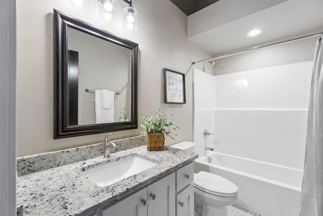 W7006 VANESSA LANE, Greenville, WI 54942