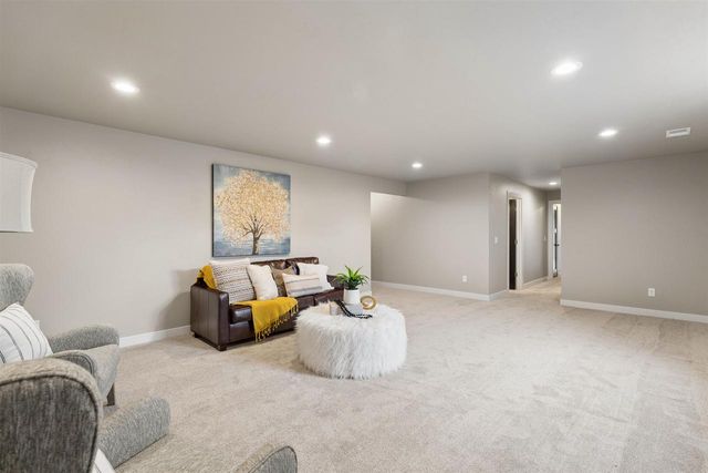 W7006 VANESSA LANE, Greenville, WI 54942