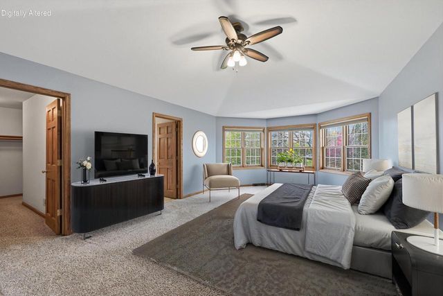 6815 Dory DRIVE, Franklin, WI 53132