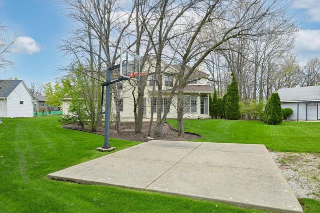 6815 Dory DRIVE, Franklin, WI 53132