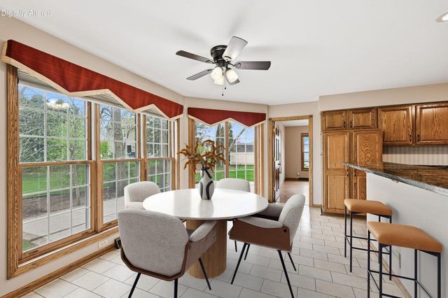 6815 Dory DRIVE, Franklin, WI 53132