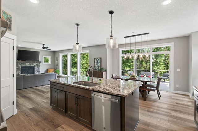 1747 198th Street NW, Oak Grove, MN 55011