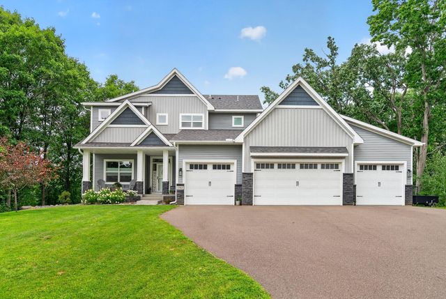 1747 198th Street NW, Oak Grove, MN 55011