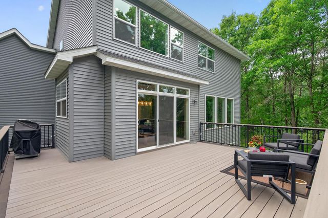 1747 198th Street NW, Oak Grove, MN 55011