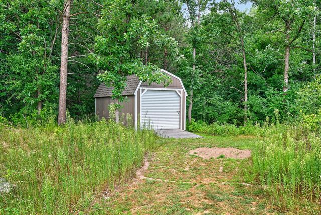 1747 198th Street NW, Oak Grove, MN 55011