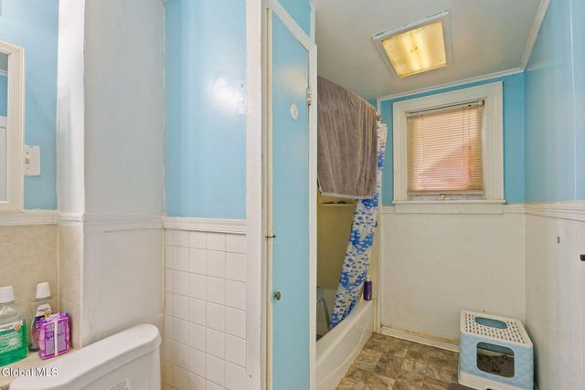 1417 3rd Avenue, Schenectady, NY 12303