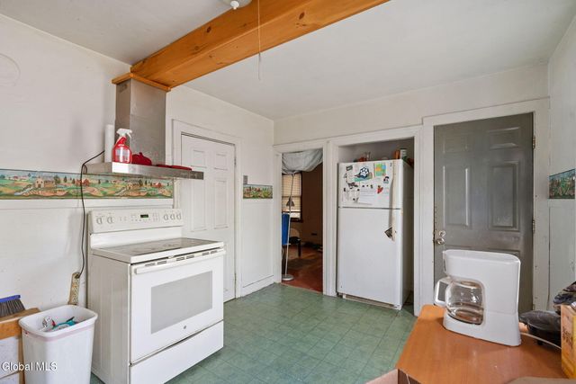 1417 3rd Avenue, Schenectady, NY 12303