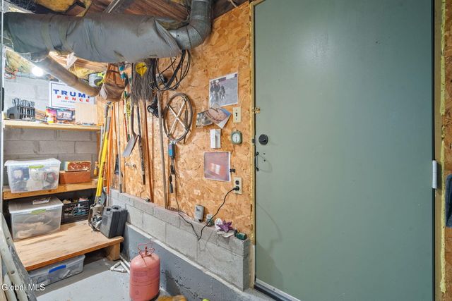 1417 3rd Avenue, Schenectady, NY 12303