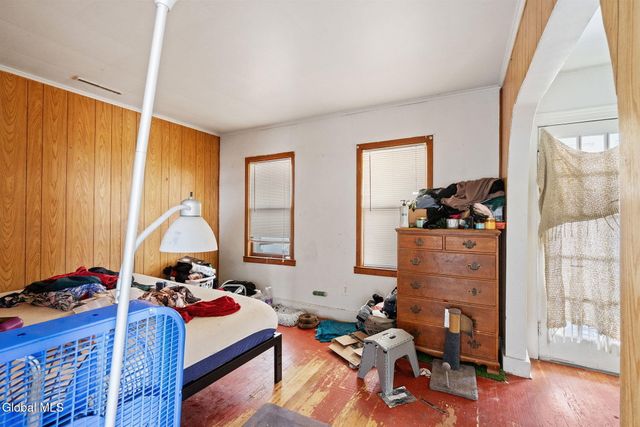 1417 3rd Avenue, Schenectady, NY 12303