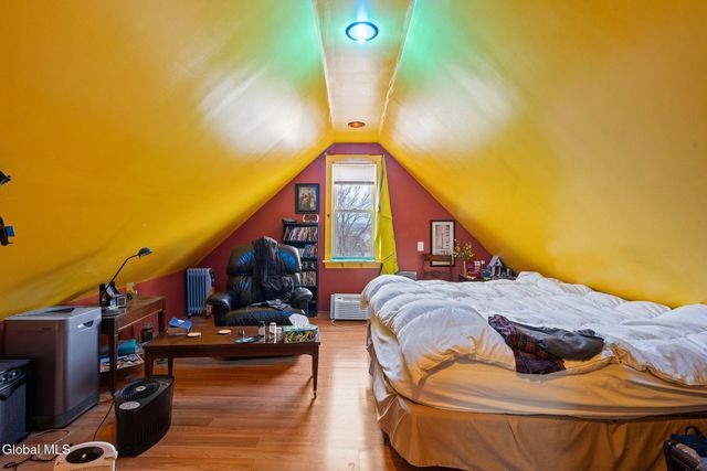 1417 3rd Avenue, Schenectady, NY 12303