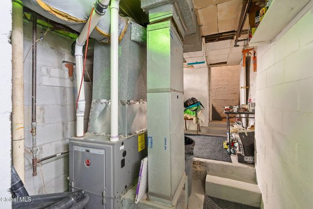 1417 3rd Avenue, Schenectady, NY 12303