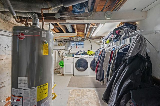 1417 3rd Avenue, Schenectady, NY 12303