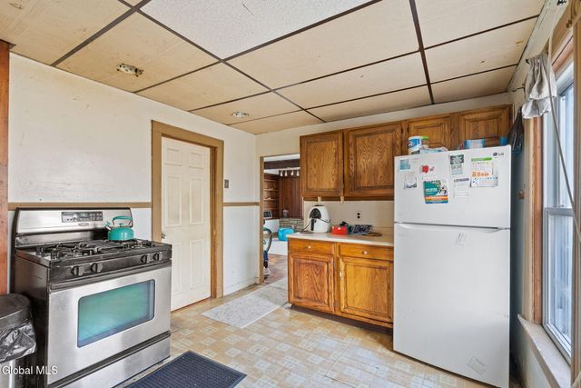 1417 3rd Avenue, Schenectady, NY 12303