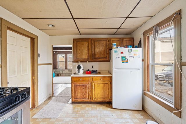 1417 3rd Avenue, Schenectady, NY 12303