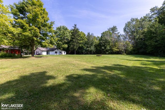 26900 26 Mile Road, Chesterfield, MI 48051