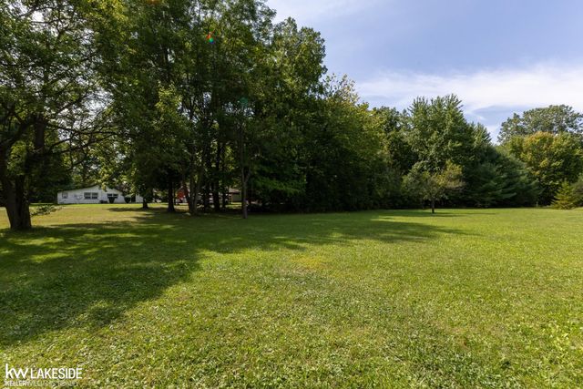 26900 26 Mile Road, Chesterfield, MI 48051