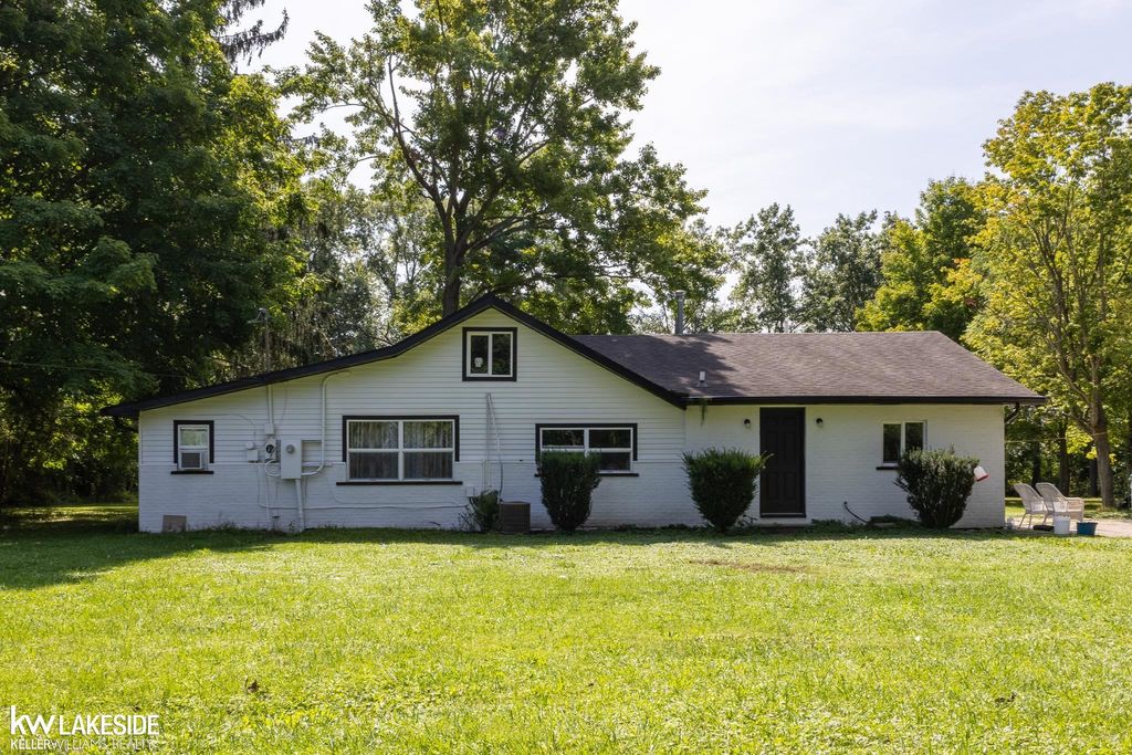 26900 26 Mile Road, Chesterfield, MI 48051
