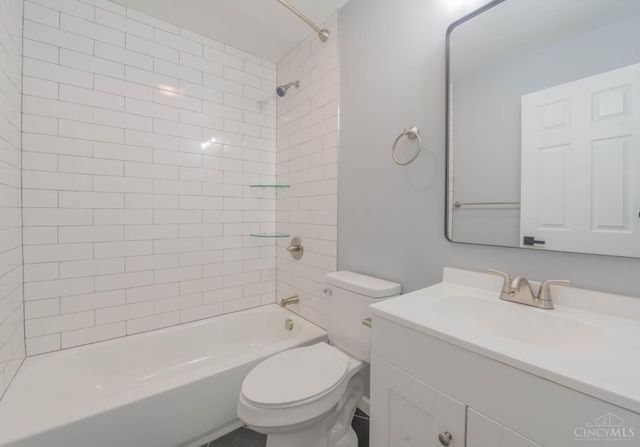 9350 Reading Road, Reading, OH 45215