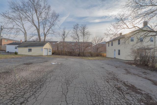 9350 Reading Road, Reading, OH 45215