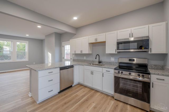 9350 Reading Road, Reading, OH 45215