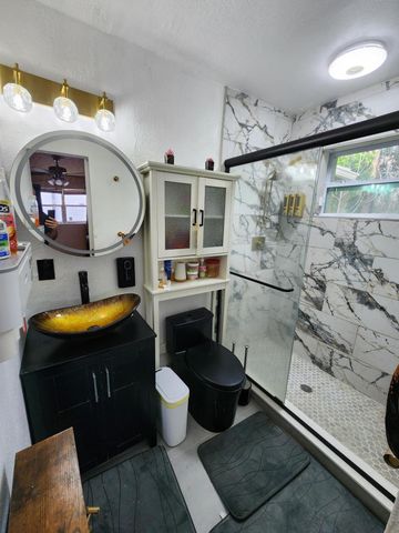 2330 NW 47th Avenue, Lauderhill, FL 33313