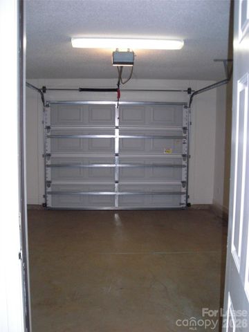 163 Clusters Circle, Mooresville, NC 28117