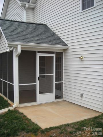 163 Clusters Circle, Mooresville, NC 28117