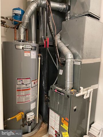 107 WARWICK ROAD, West Windsor, NJ 08550