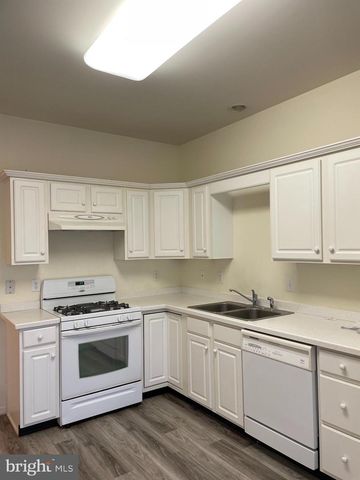 107 WARWICK ROAD, West Windsor, NJ 08550