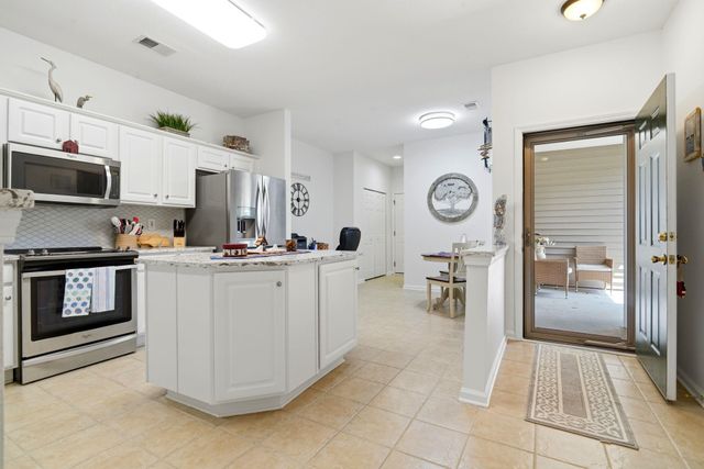 621 Pinehurst Ln Unit 92A, Pawleys Island, SC 29585
