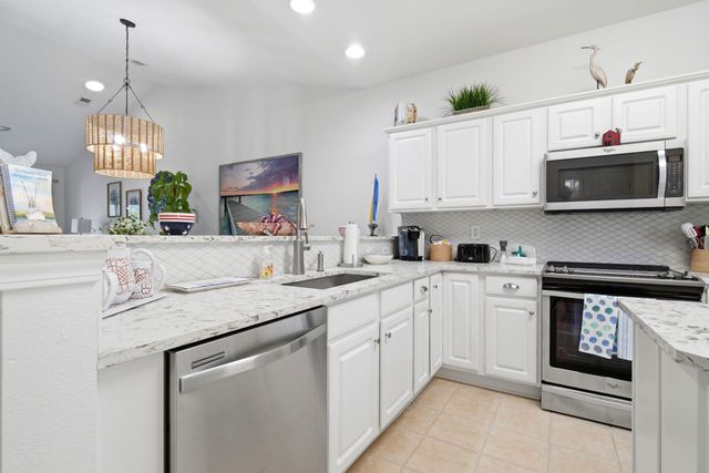 621 Pinehurst Ln Unit 92A, Pawleys Island, SC 29585
