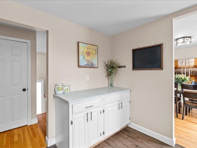 117 Elliott St, Danvers, MA 01923