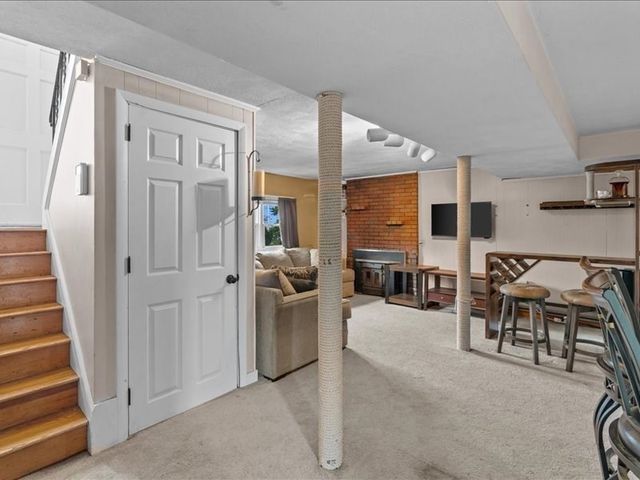 117 Elliott St, Danvers, MA 01923