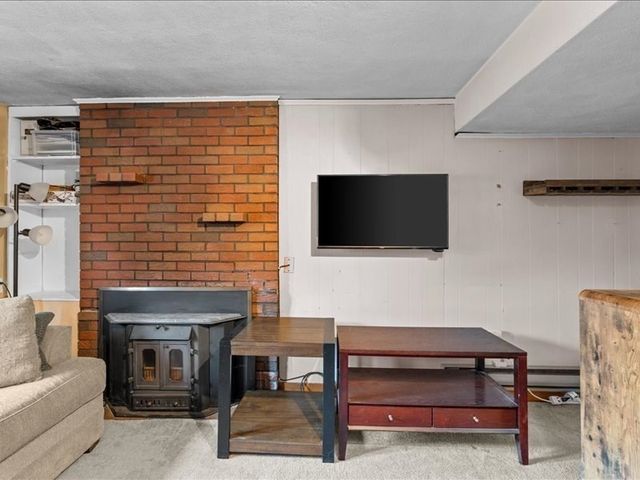 117 Elliott St, Danvers, MA 01923