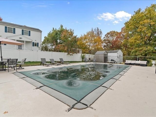 117 Elliott St, Danvers, MA 01923