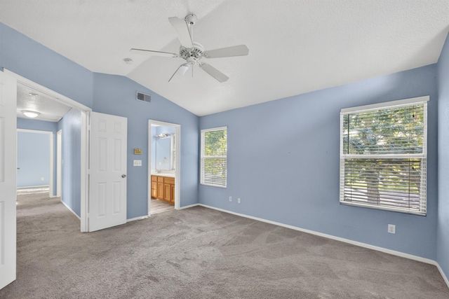 9572 S Coast Ln, Elk Grove, CA 95758