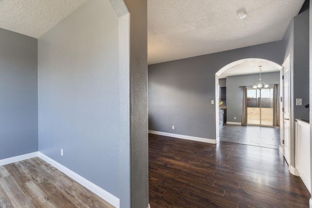 1324 Desert Paintbrush Loop NE, Rio Rancho, NM 87144