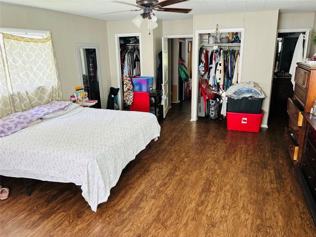 927 & 937 N Franklin Street, La Grange, TX 78945