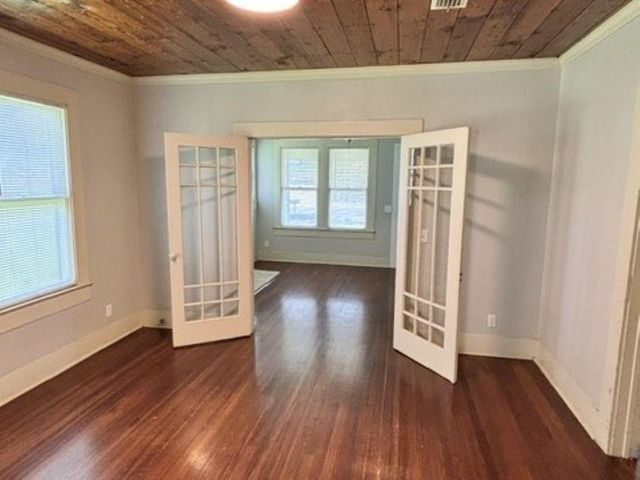 927 & 937 N Franklin Street, La Grange, TX 78945
