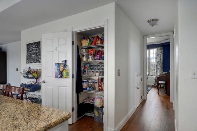 2115 N Williamsburg Lane, Ozark, MO 65721