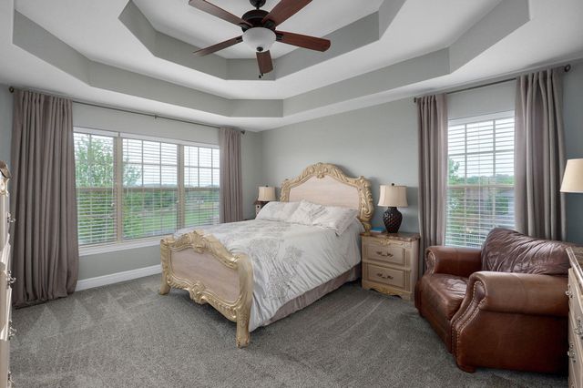 2115 N Williamsburg Lane, Ozark, MO 65721