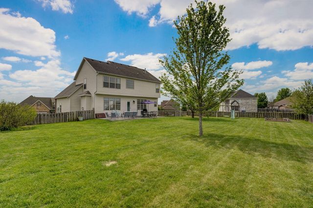 2115 N Williamsburg Lane, Ozark, MO 65721