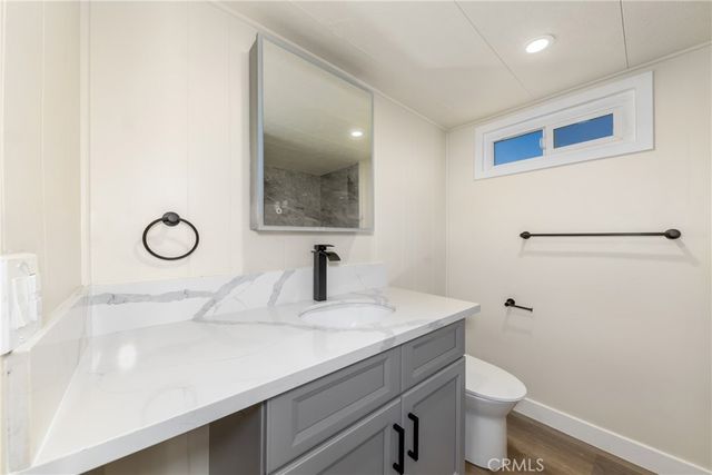 65 Round table 65, Riverside, CA 92507