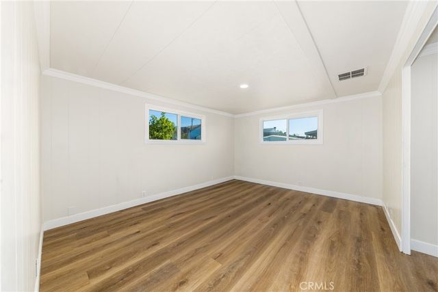 65 Round table 65, Riverside, CA 92507