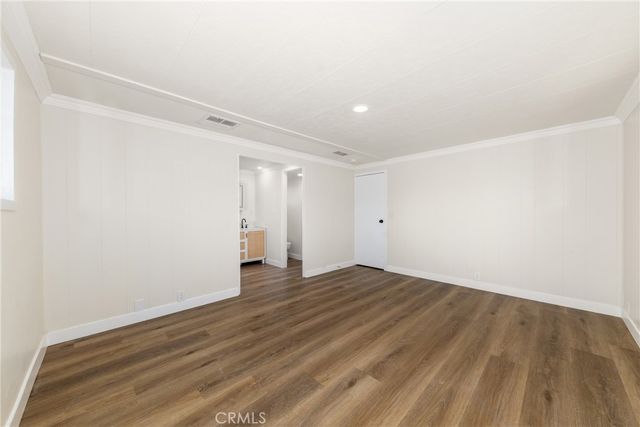 65 Round table 65, Riverside, CA 92507