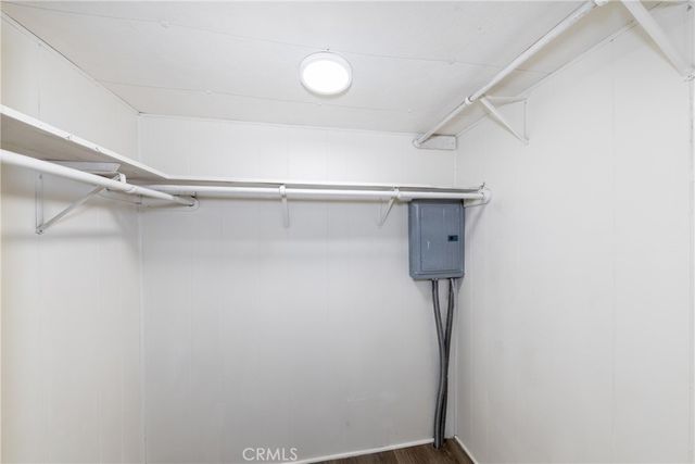 65 Round table 65, Riverside, CA 92507