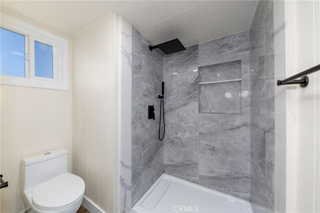 65 Round table 65, Riverside, CA 92507